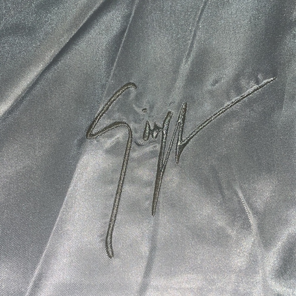 🛸Giuseppe Zanotti Dust Bag